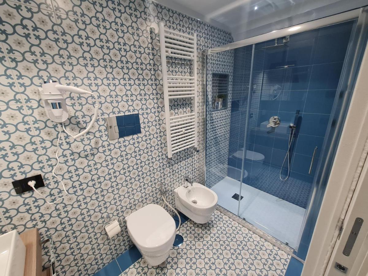 Chiaja Lux House Leilighet Napoli Eksteriør bilde